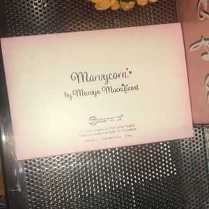 Bh cosmetics marvycorn palette